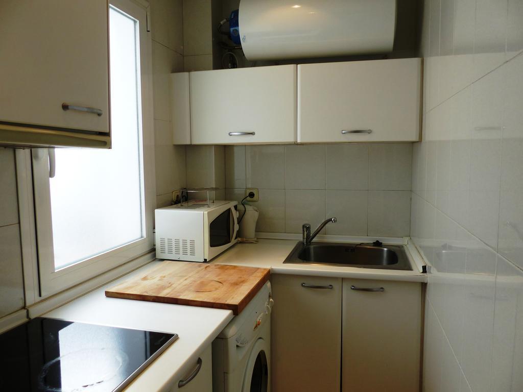 Gran Via Apartment Madrid Bagian luar foto