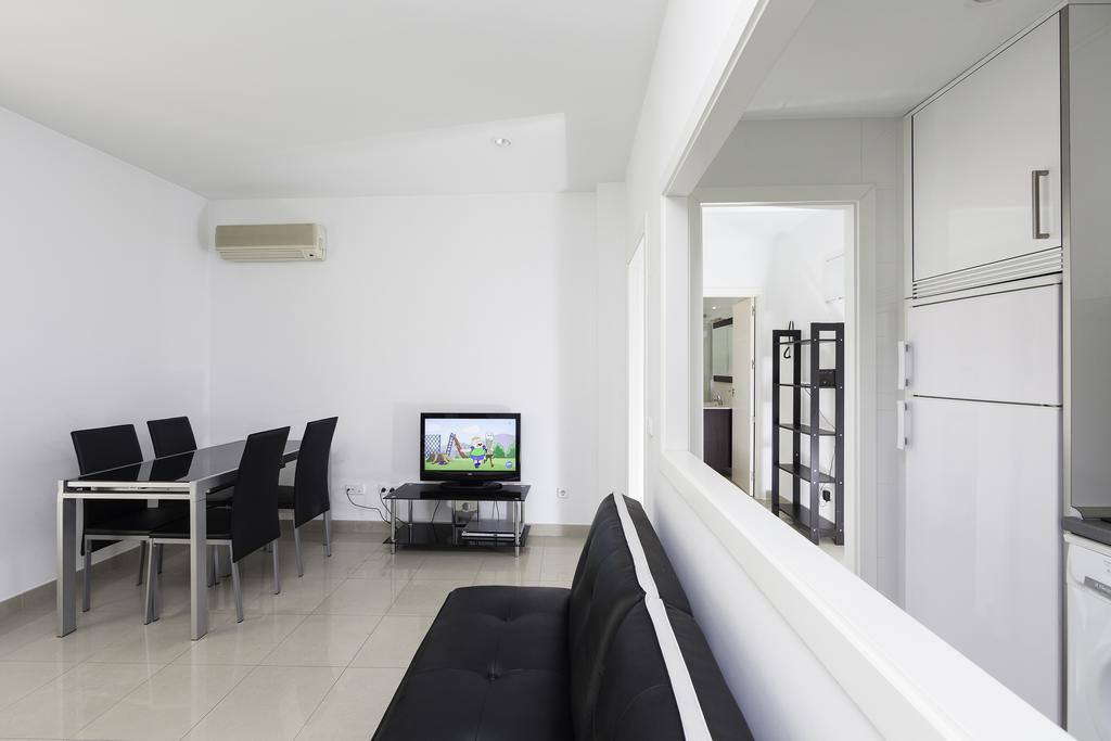 Gran Via Apartment Madrid Bagian luar foto