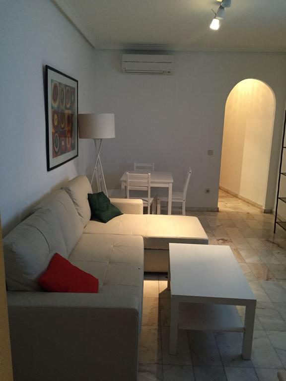 Gran Via Apartment Madrid Bagian luar foto